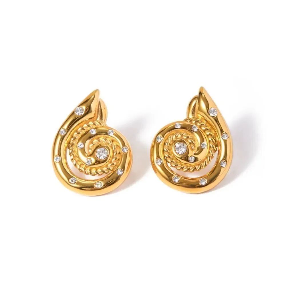 vintage style shell earrings c12